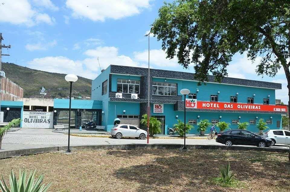 Hotel Das Oliveiras Limoeiro Luaran gambar